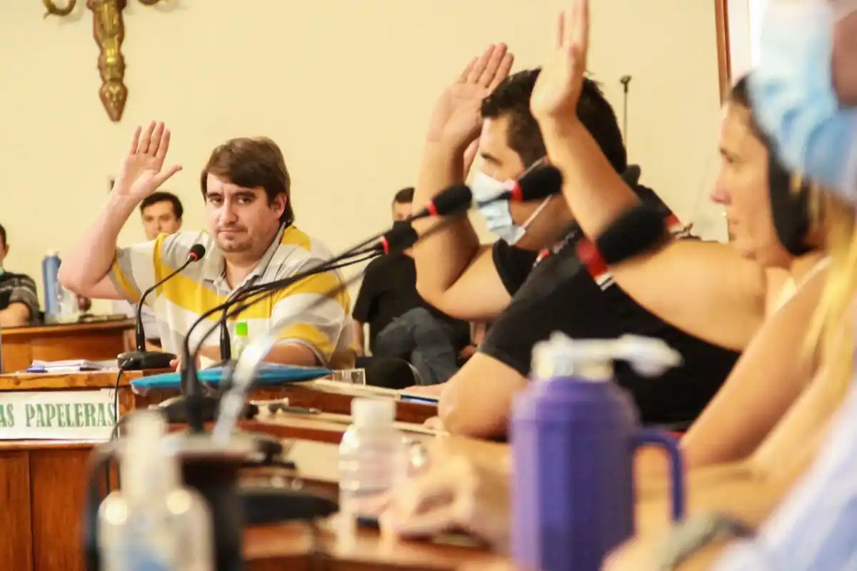 El Concejo Deliberante readecuó la ordenanza sobre la utilización de espuma en los Corsos Matecito