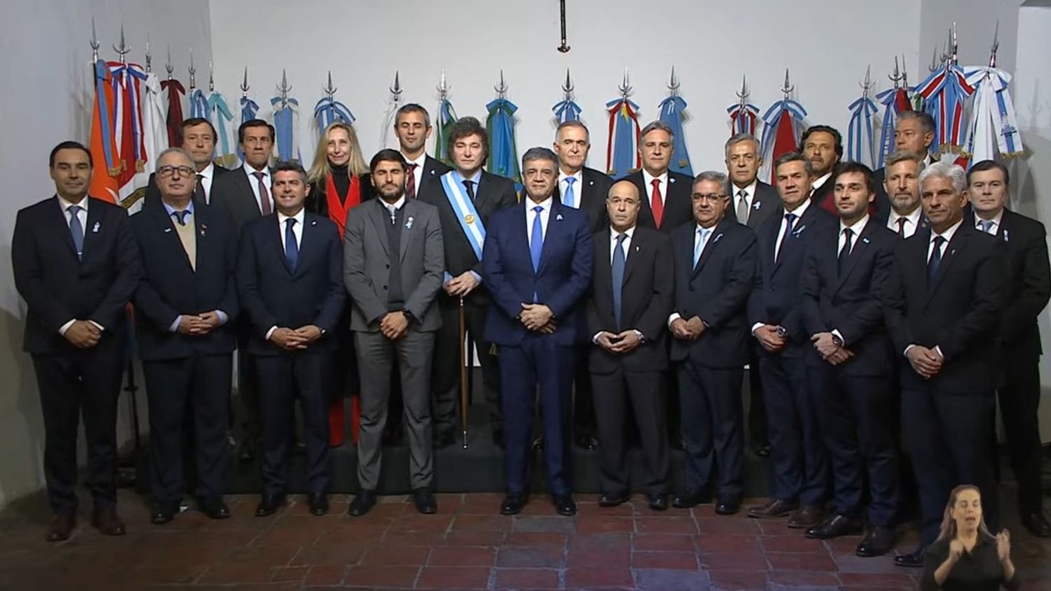 Frigerio tras la firma del Pacto: "Es momento de mirar para adelante y empezar a construir un futuro mejor"