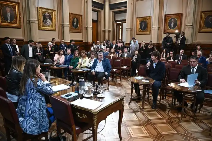 La Comisión de Acuerdos de Senadores pasó a la firma la designación de dos embajadores