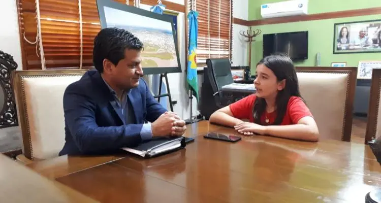 El intendente interino Ramón Salazar recibió a #JuanitaReportera