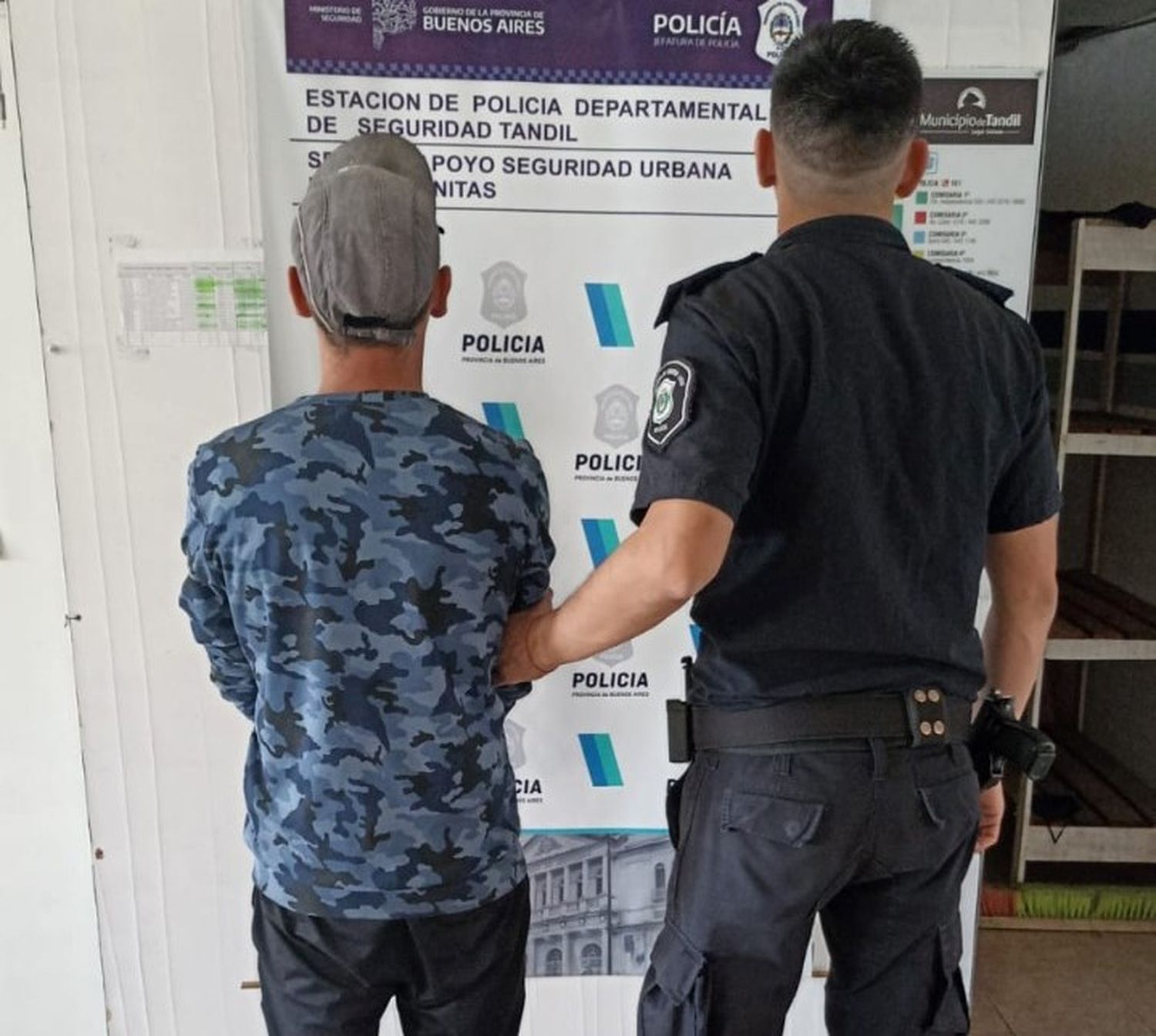 Aprehendieron a un sujeto que robaba cables junto a un menor de 14 años
