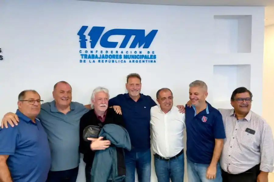 Darío Cocco estuvo presente en la Confederación de Trabajadores Municipales, junto a la alianza intersindical