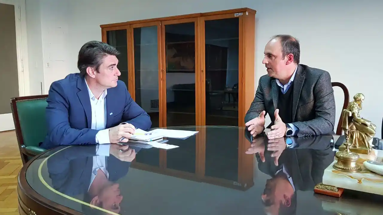 José Corral se reunió con el ministro de Energía de la Nación