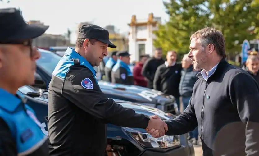 Achával presentó nuevos patrulleros de la Guardia Urbana para reforzar la seguridad