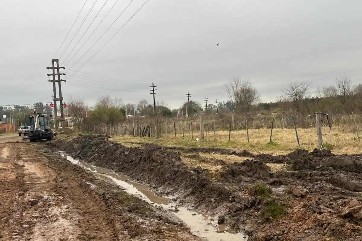Avanza el mejoramiento de calles en distintos puntos de la ciudad