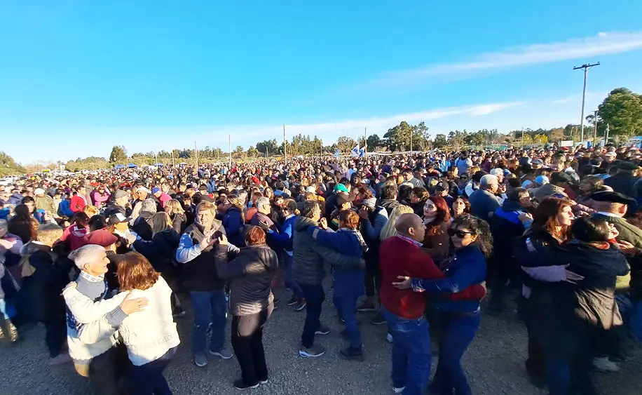 Culminaron las celebraciones con una gran fiesta popular