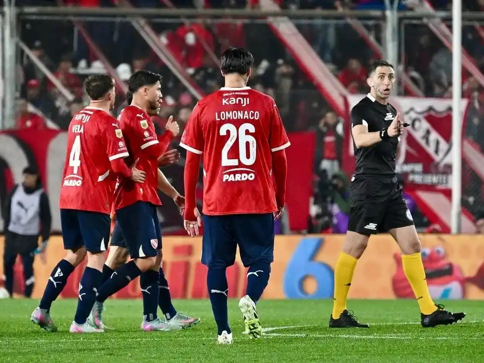 El Rojo juega en Chile a las 21:30.