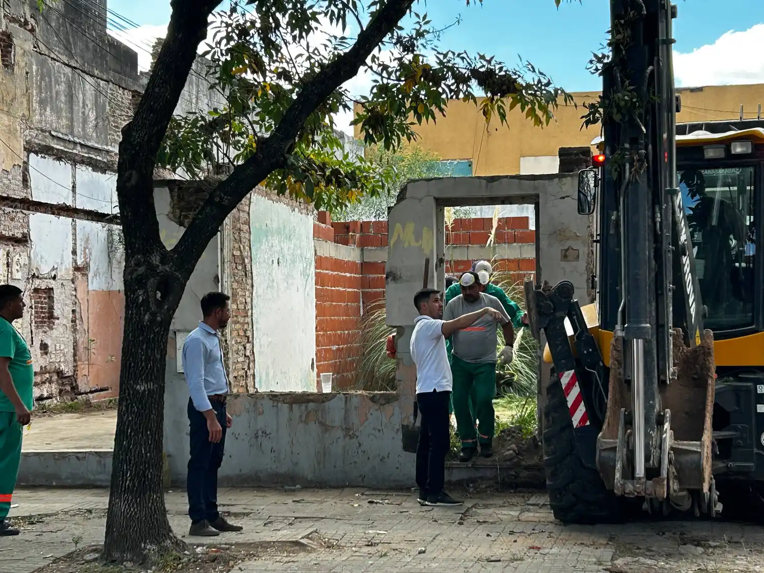 limpieza departamentos usurpados av mitre 511 leonardo viotti - 7