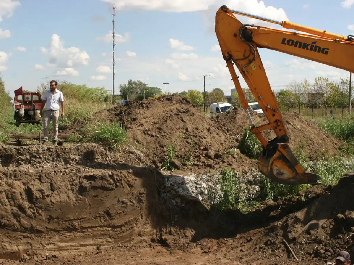 Arroyito: finaliza la obra del canal derivador