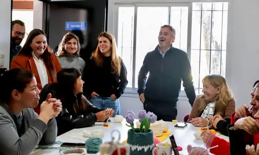 Achával visitó la Casa de Desarrollo Humano de El Rocío junto a Soledad Peralta