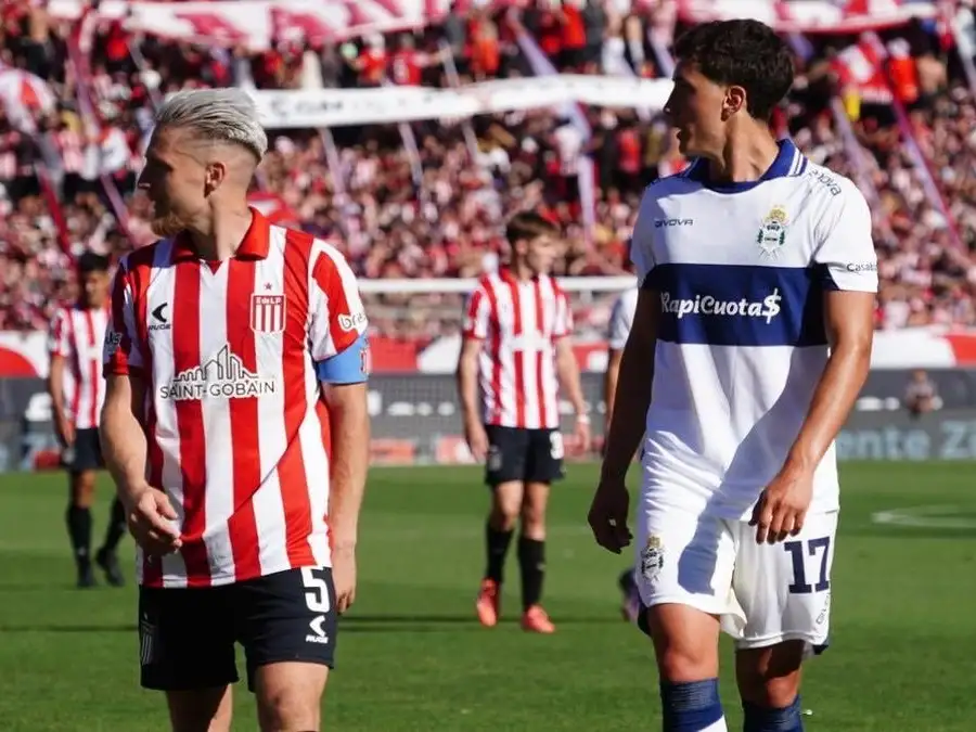 Una imagen del último duelo entre Triperos y Pinchas.