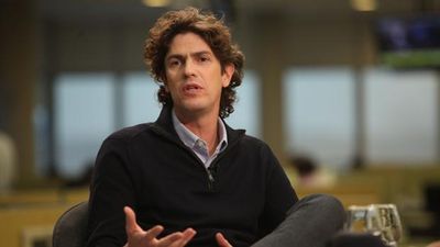 Martín Lousteau dijo que el presupuesto 2026 “ya quedó desactualizado” y acusó a Milei de “manipular cifras”