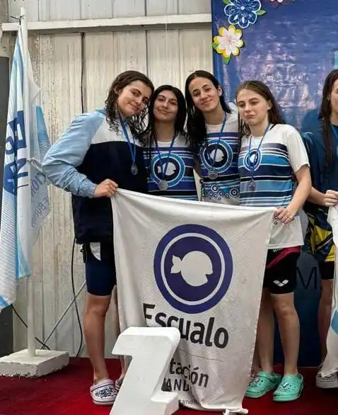 Los representantes de Escualo en Mar del Plata.