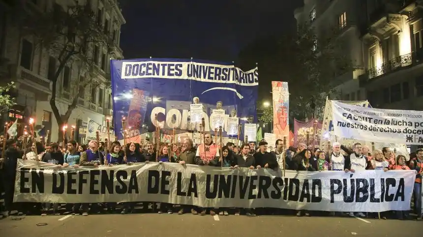 Rectores se reunieron con Macri y Finocchiaro