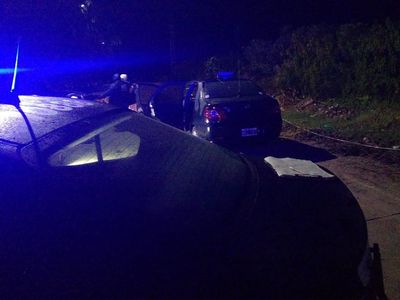 Mataron a un remisero en Reconquista: fue hallado tirado junto al auto y presentaba una herida de arma blanca