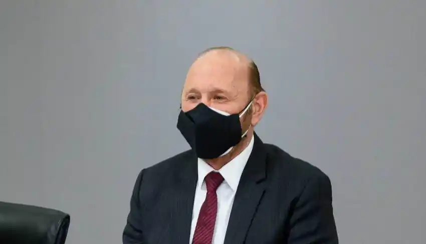 Insfrán: “La apertura de frontera con Paraguay dependerá de las condiciones epidemiológicas”