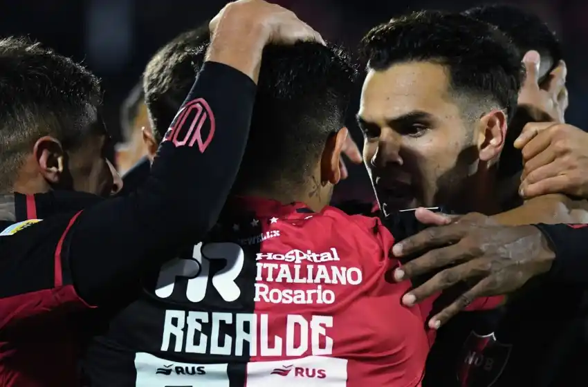 Lo aguantó y se lo llevó: Newell’s venció 2-0 a Godoy Cruz y volvió al triunfo