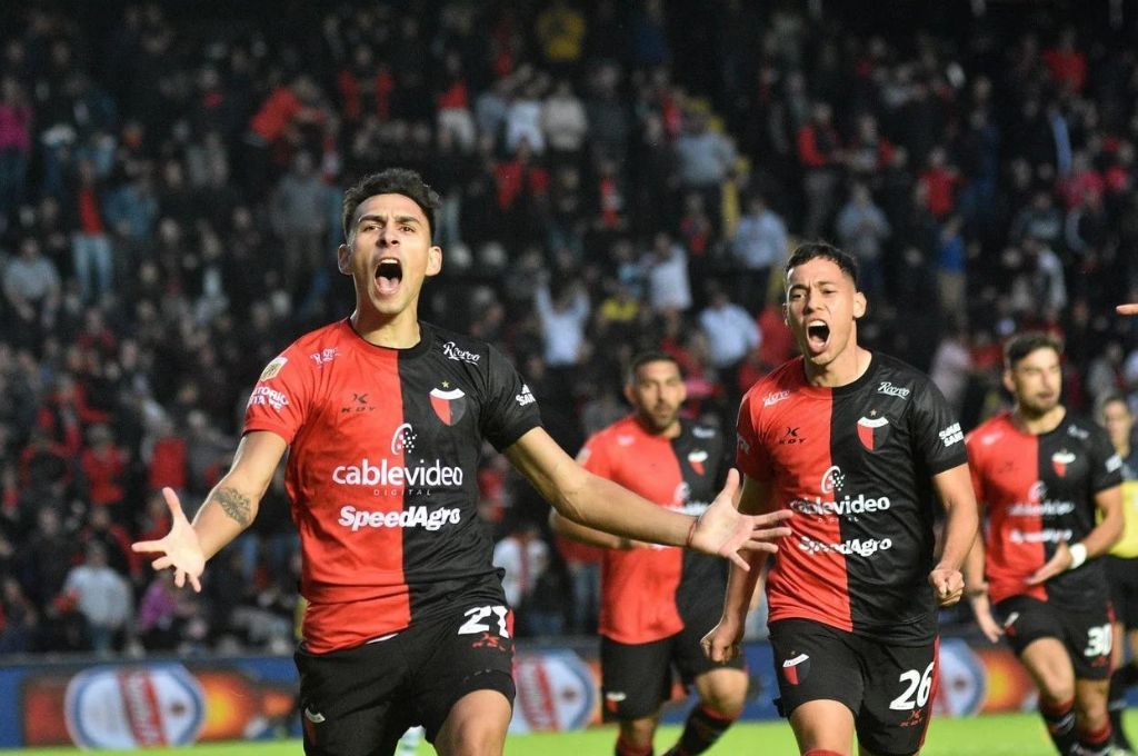 Con el objetivo de seguir sumando, Colón visita a Instituto de Córdoba