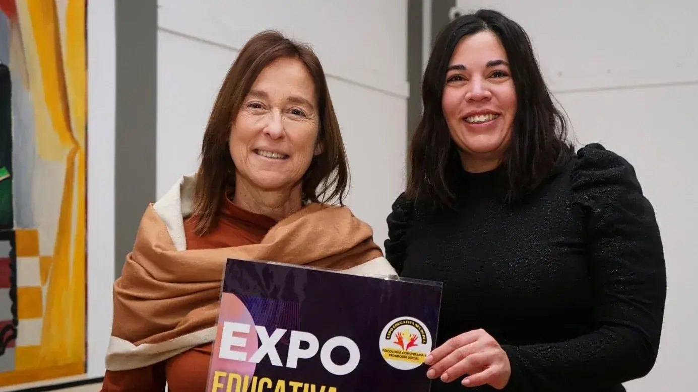 Organización. Verónica Esteve y Noelia Otero