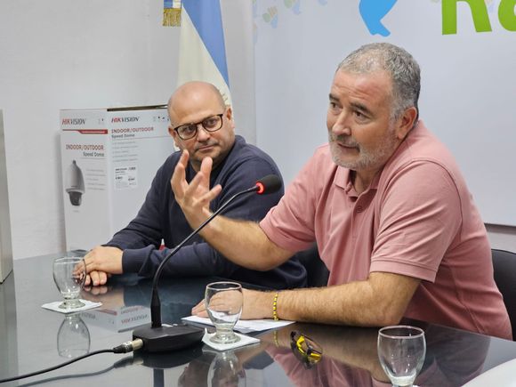 Ramallo: Poletti anunció que llegó a un acuerdo con una empresa y consiguió casi 700 lotes para el Municipio