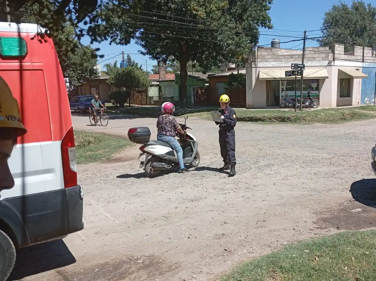 Servicios de emergencias atendieron a la víctima aunque logró retirarse por sus propios medios.