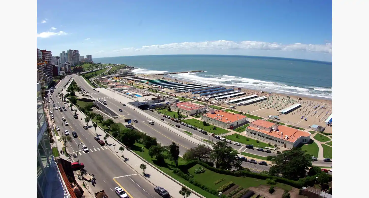 Playa Grande: se reactiva la polémica por el último decreto de Arroyo