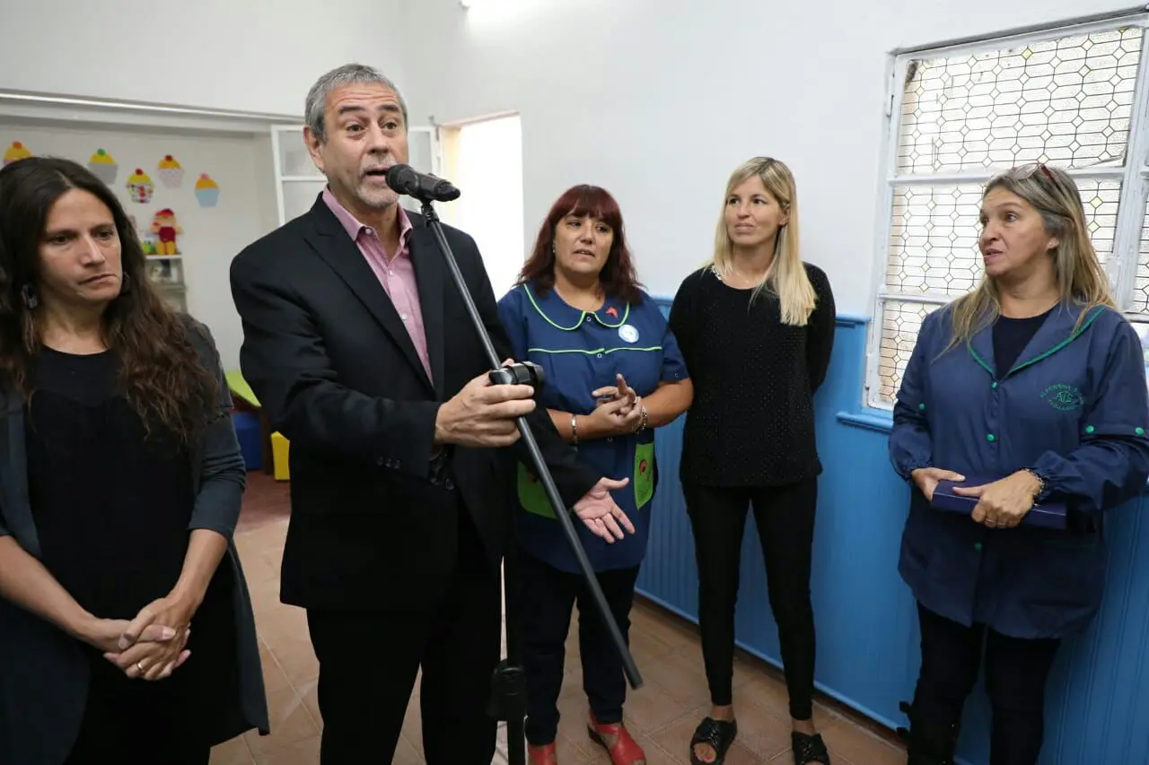Avellaneda: Ferraresi inauguró obras en un Jardín y apuntó contra el Gobierno de Vidal