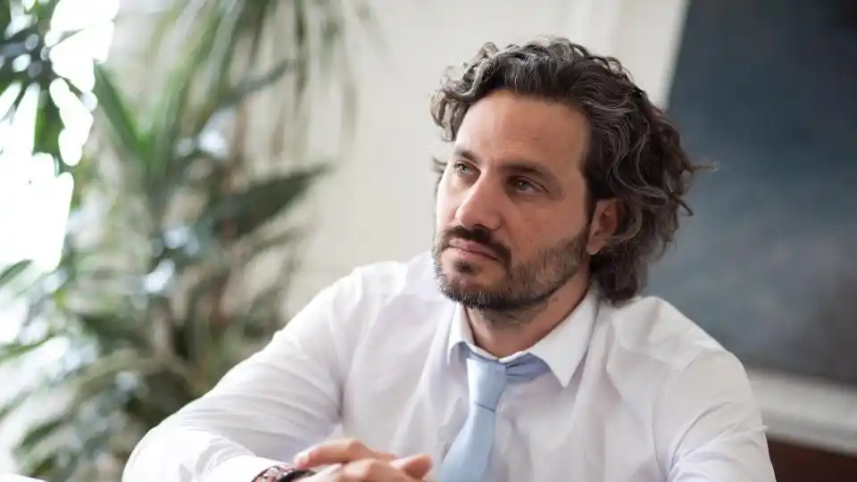 Cafiero: "No está en estudio" el uso de las Taser por parte de la policía