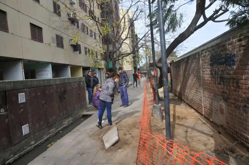 Por un escape de gas, evacuaron dos edificios en El Pozo