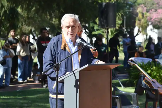 Javier Gastón: “A la democracia la tenemos que sostener y construir como estilo de vida. Con Memoria, Verdad y Justicia”