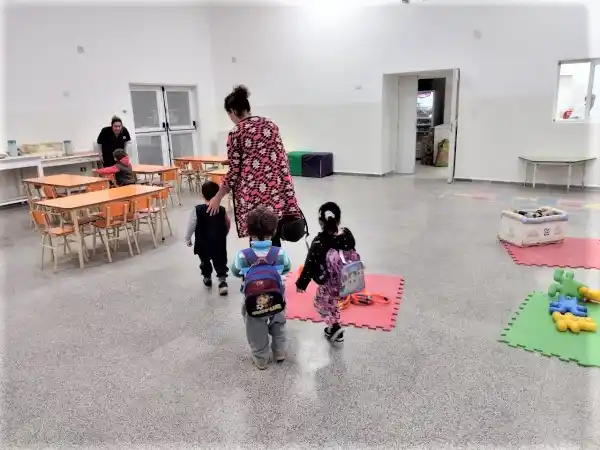 El jardín maternal y de infantes Clarisa Amézaga reanudó los servicios en todas las áreas