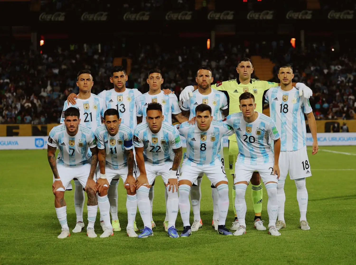 La formación del triunfo ante Uruguay.