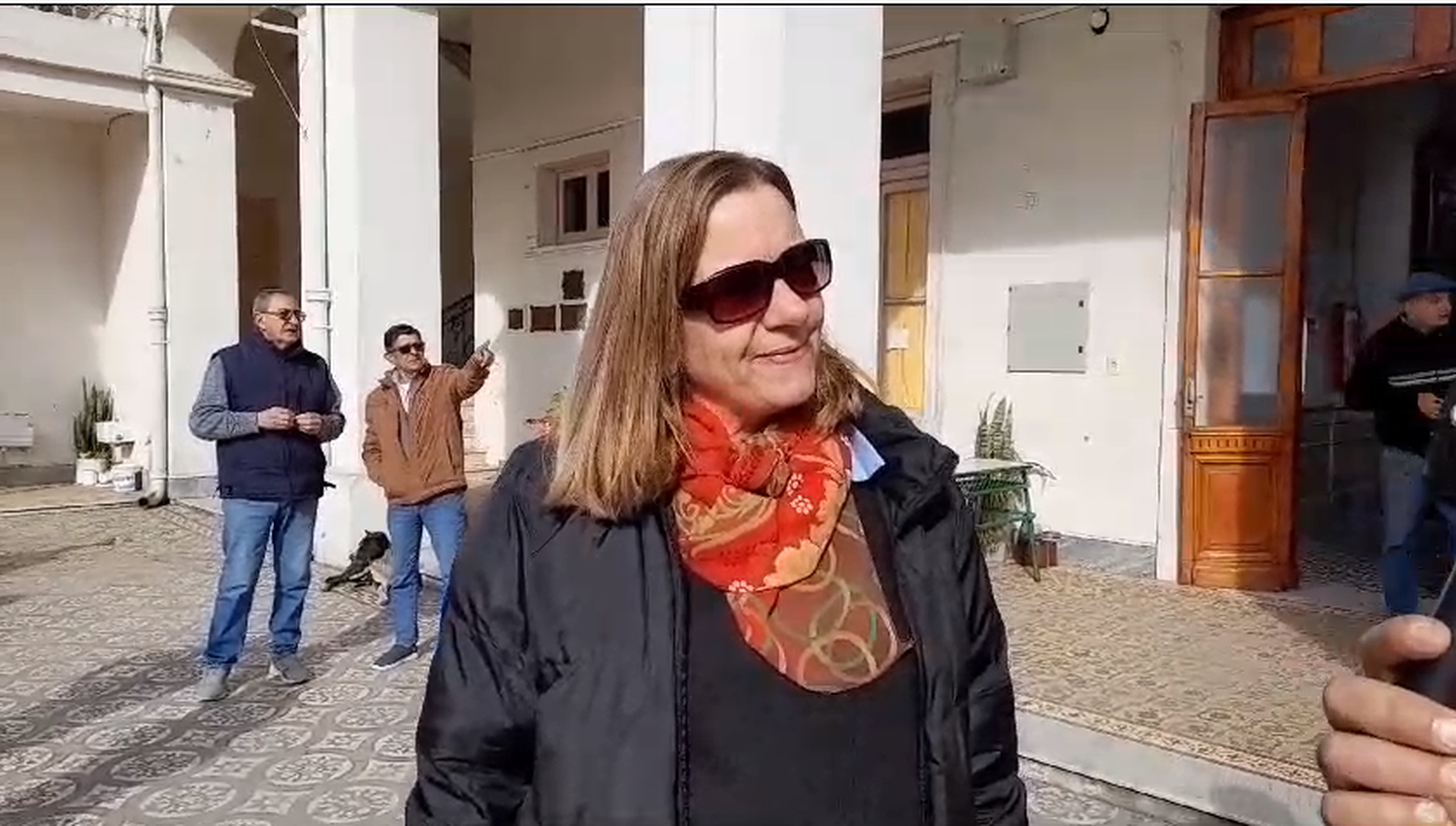 Verónica Berisso sufragó recién: “uno tiene que decidir qué es lo que quiere y venir a votar”