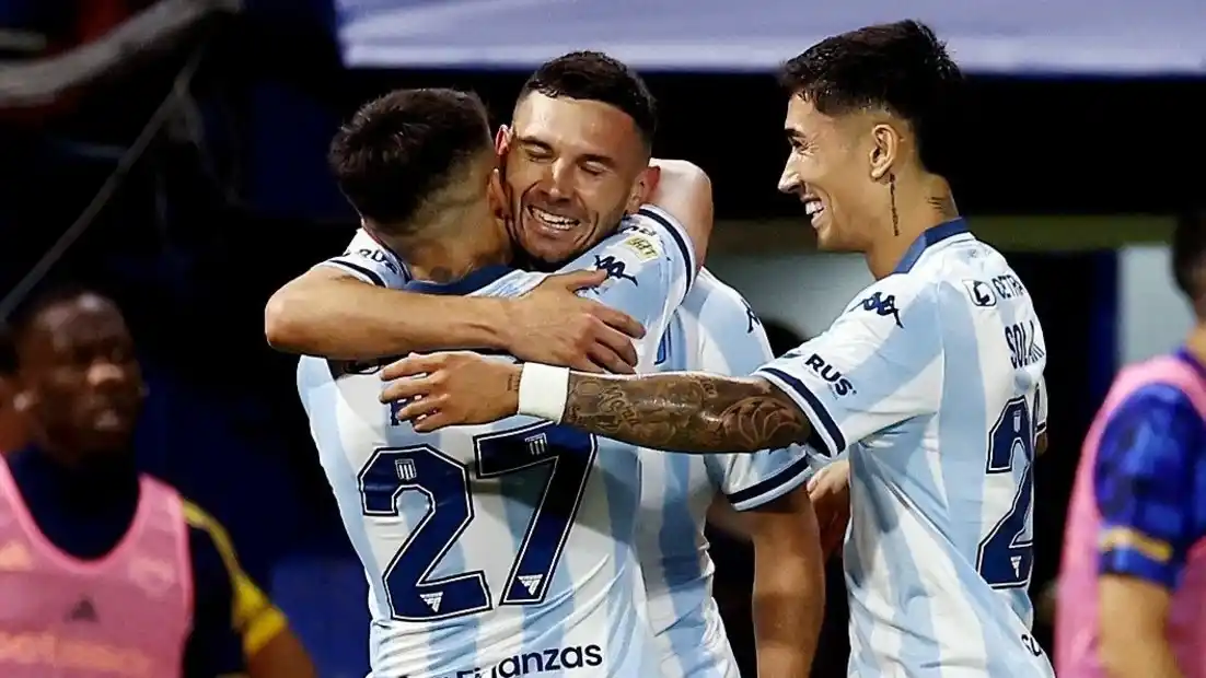 Maravilla recuperó la sonrisa y le dio la victoria a su equipo. Foto: REUTERS