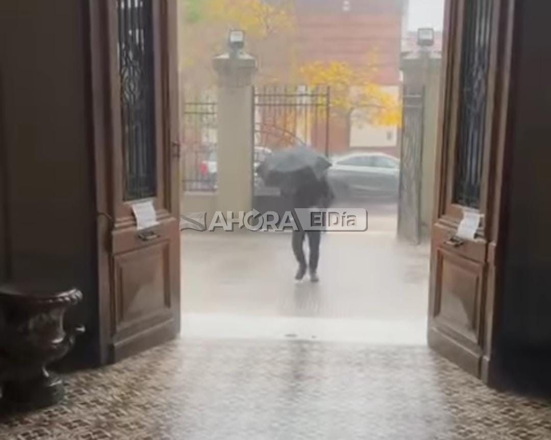 El lunes arrancó con algunas lluvias en la ciudad: cómo sigue el tiempo