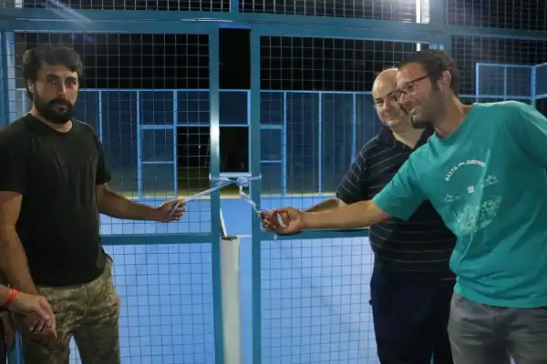 El Club Tiro Federal inauguró una cancha de padel en su predio