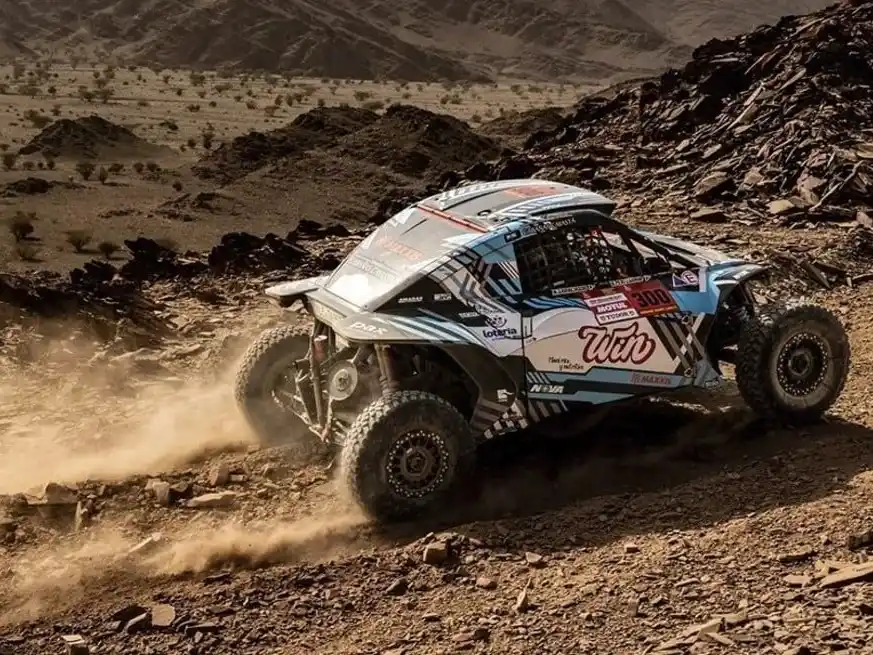 Primera victoria para Cavigliasso y Pertegarini en el Dakar 2026 tras una exigente etapa maratón.