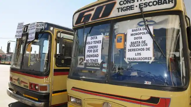 Choferes de la Línea 60 no cobran boletos por segunda vez en una semana