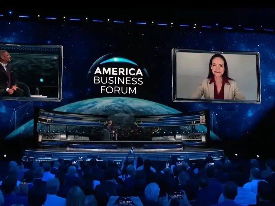 "Este es un momento único para dar un último paso a la libertad de Venezuela": María Corina