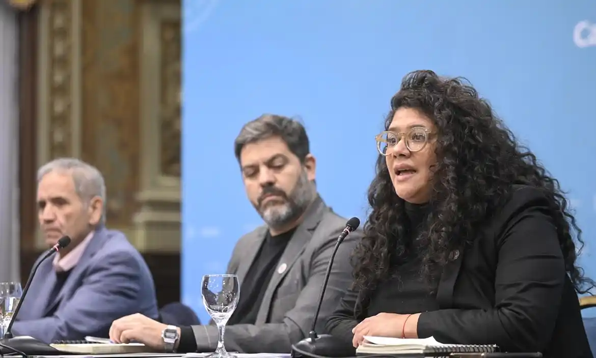 Romina Barrios, titular del OPISU, dio detalles en una conferencia de prensa.