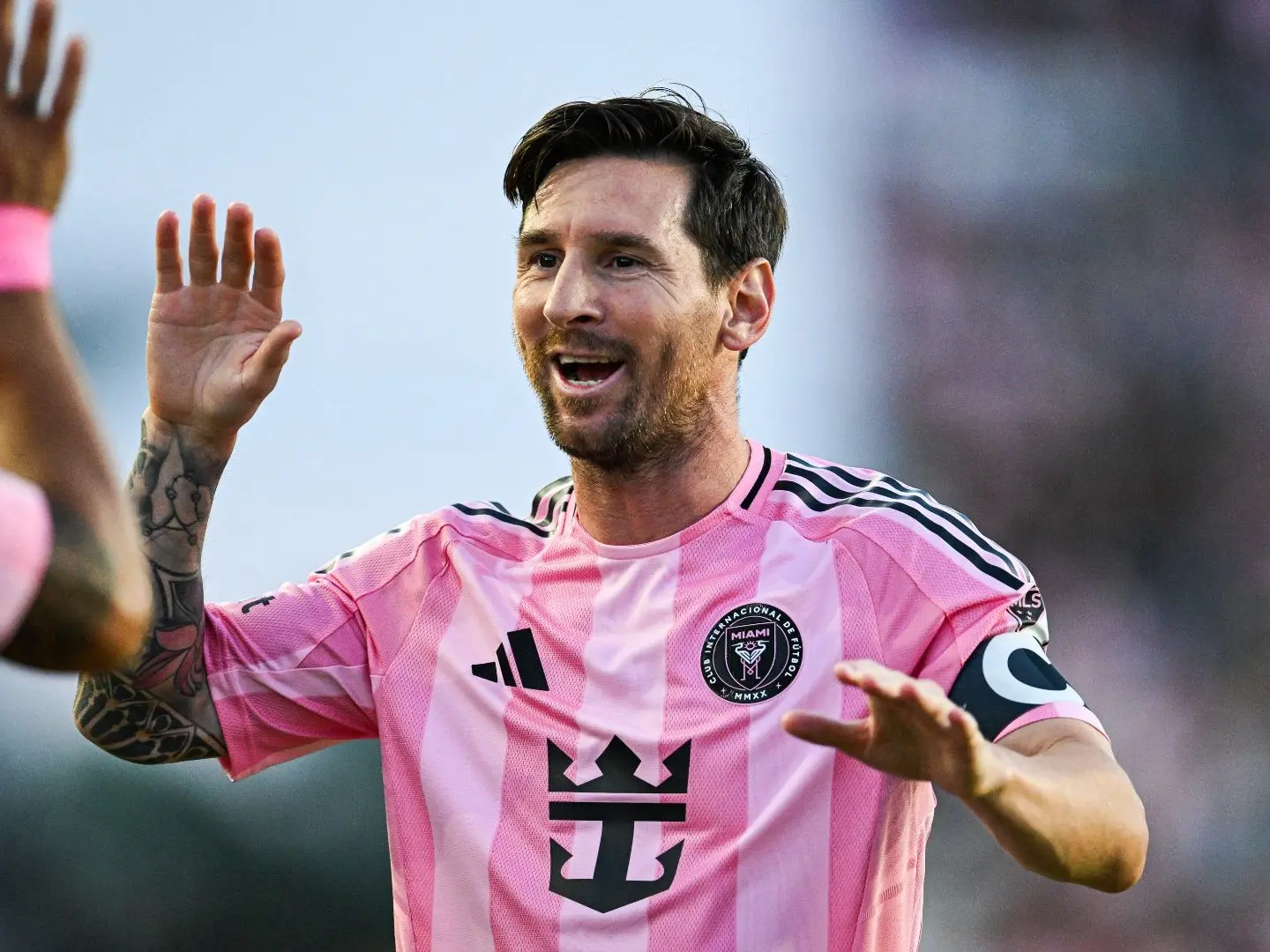 Messi negocia su contrato con el Inter Miami.