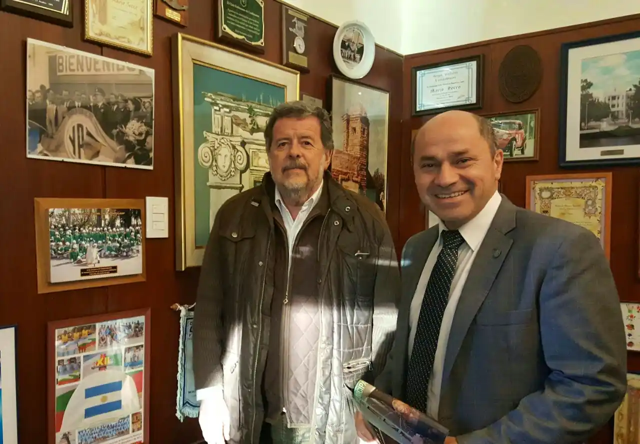 El Ministro Elustondo recorrió Berisso y Ensenada