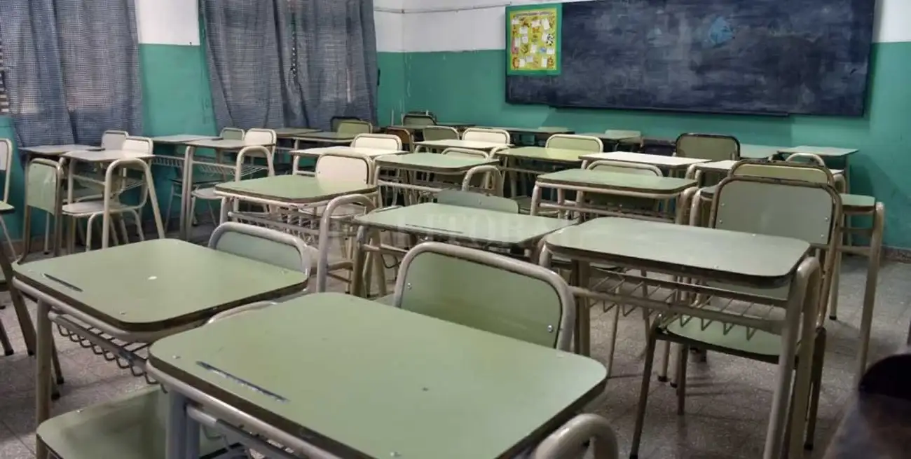 El Gobierno promete controles para asegurar el 75% de clases durante el paro docente de este lunes