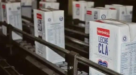 Verónica busca comprador y quiere despedir a 210 empleados: la histórica láctea santafesina en crisis