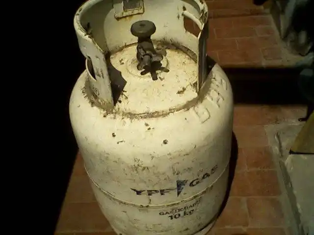 La garrafa de 10 Kg se vende a 350 pesos