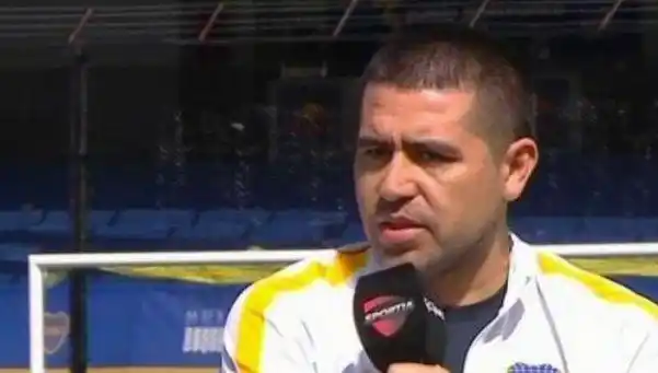 Riquelme: "Esperemos que Messi no se lesione más"