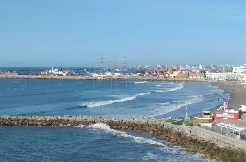 Se hundió un pesquero en Mar del Plata y sus ocho tripulantes fueron rescatados