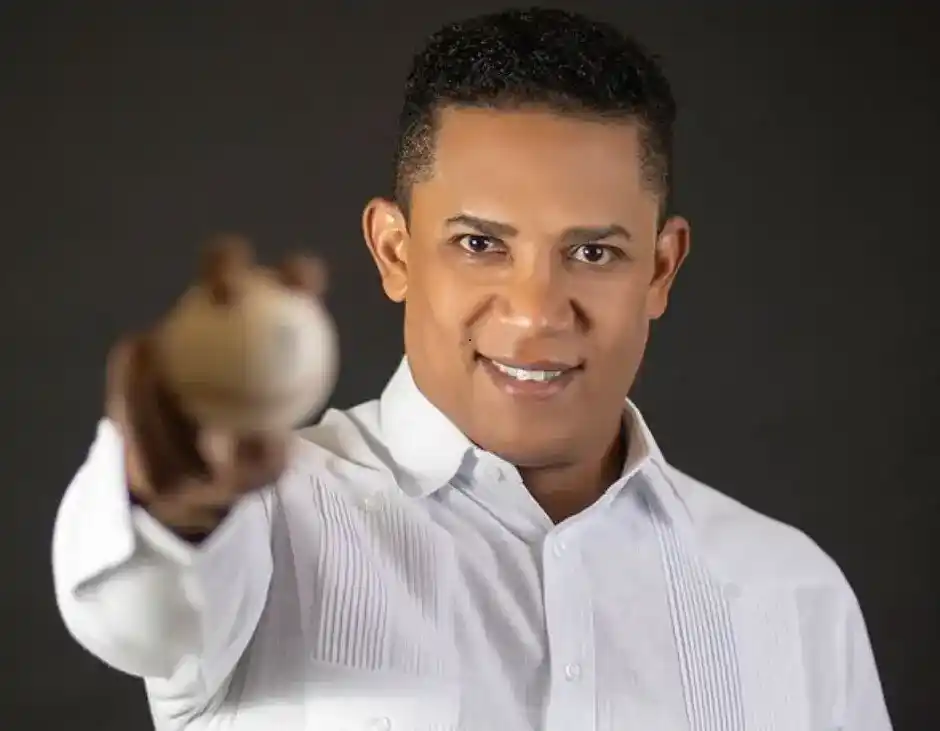 MUERE EL EXPELOTERO OCTAVIO DOTEL, víctima del derrumbe en discoteca en República Dominicana