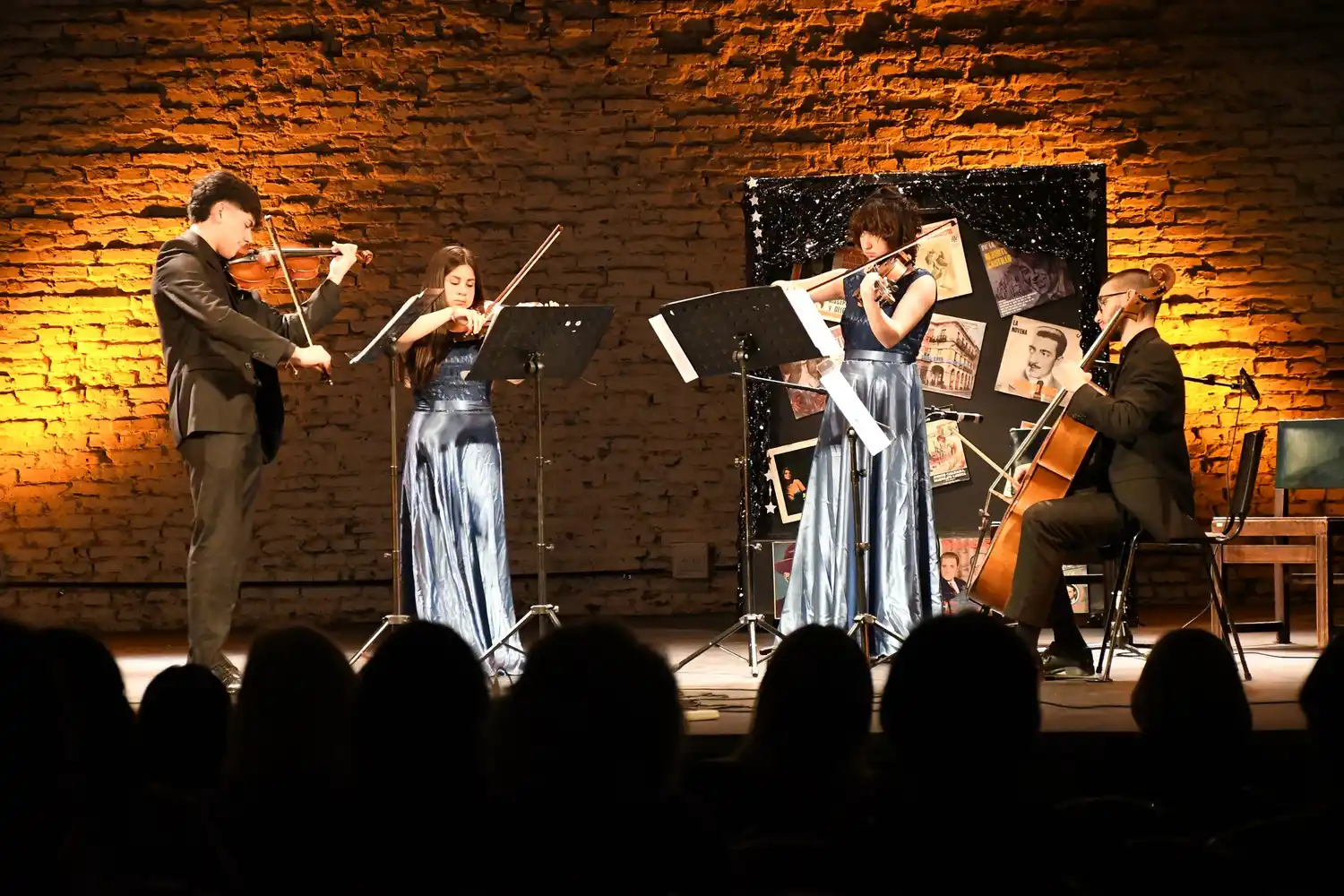 El Teatro Municipal celebró la Semana del Tango con un espectáculo que combinó música, danza y poesía, en el marco de su 99° aniversario y en la antesala de su esperado centenario.