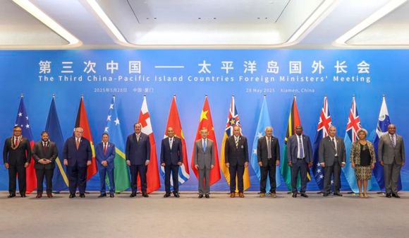 El mundo reacciona al ataque de Israel a Irán: de la condena a exhortaciones a la paz